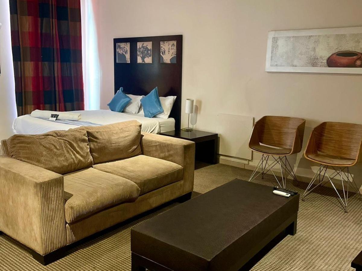 Mapungubwe Apartments โจฮันเนสเบิร์ก ห้อง รูปภาพ
