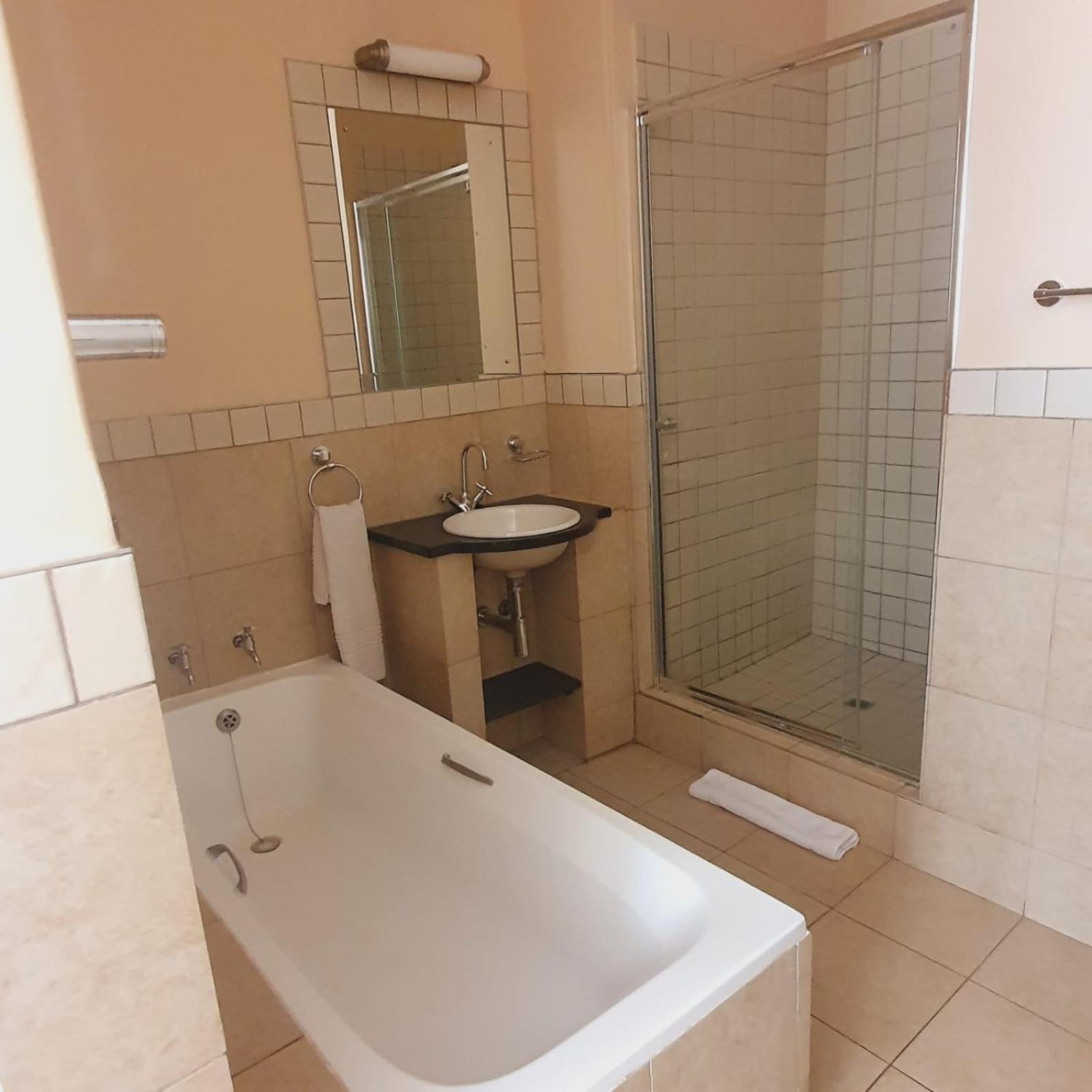 Mapungubwe Apartments โจฮันเนสเบิร์ก ภายนอก รูปภาพ
